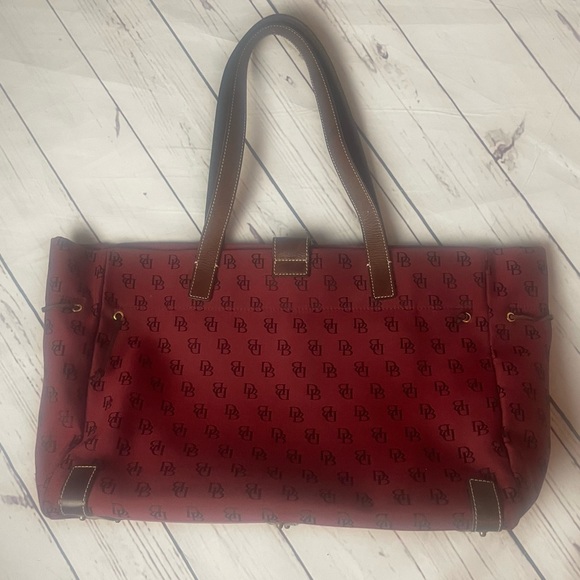 Dooney & Bourke Large Logo Tote - Picture 2 of 13